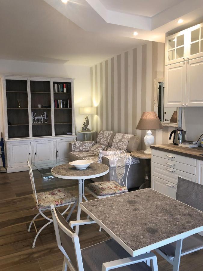 La Rosa Bianca Bed & Breakfast Rozzano Luaran gambar