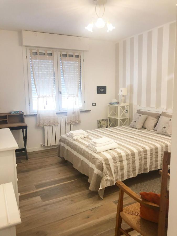 La Rosa Bianca Bed & Breakfast Rozzano Luaran gambar