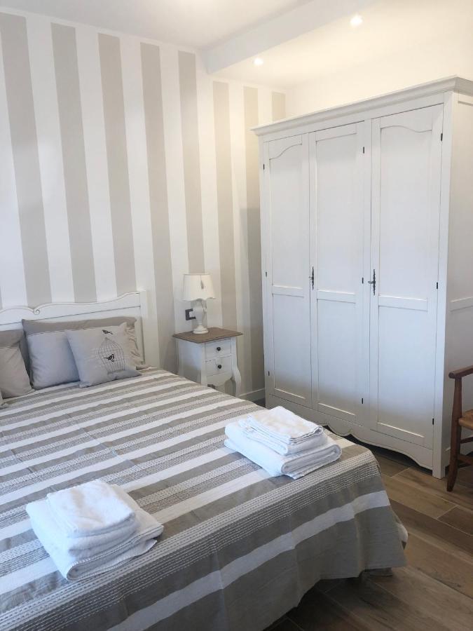 La Rosa Bianca Bed & Breakfast Rozzano Luaran gambar